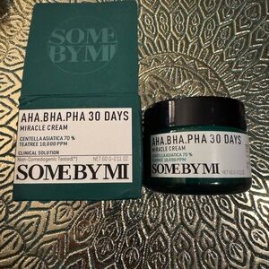 AHA.BHA.PHA 30 Days Miracle Cream - Green